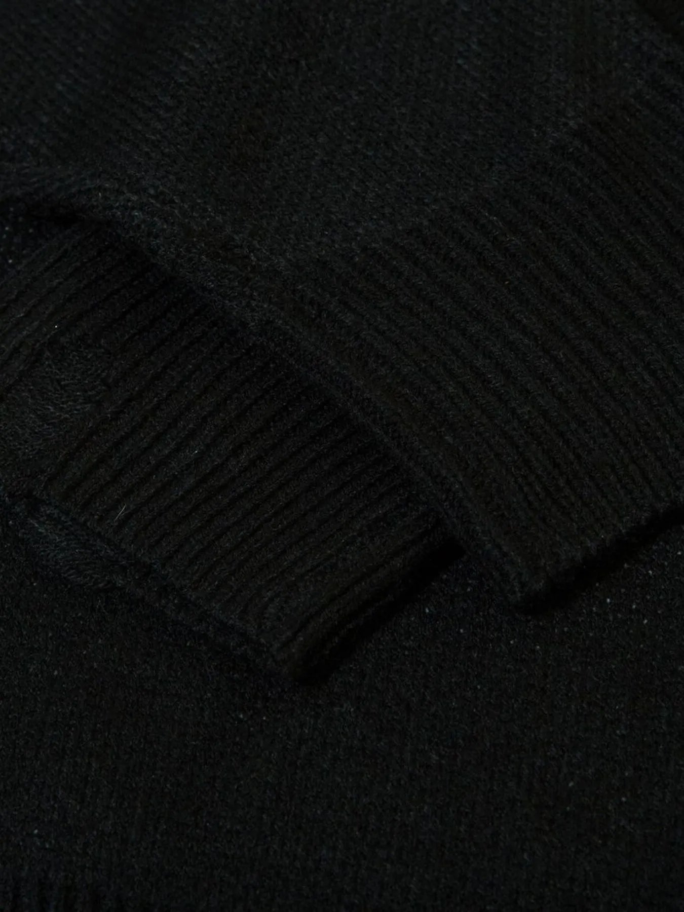Men's Cross Round Neck Sweater