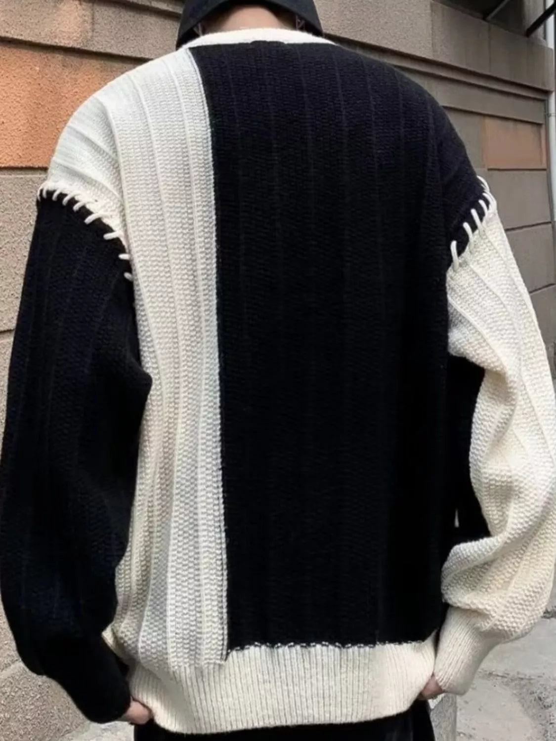 Men's Color Block Round Neck Sweater